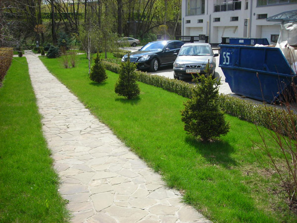 Мощение дорожек с подготовкой основания для пешеходов